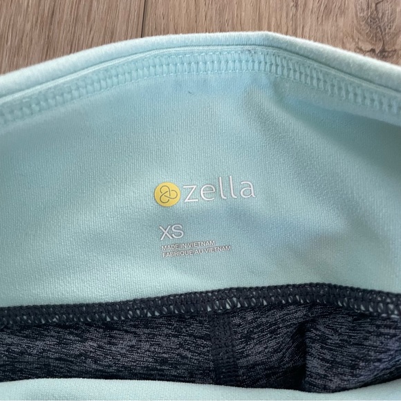 Zella Crop Leggings - Picture 4 of 4